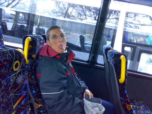 Anja im Bus